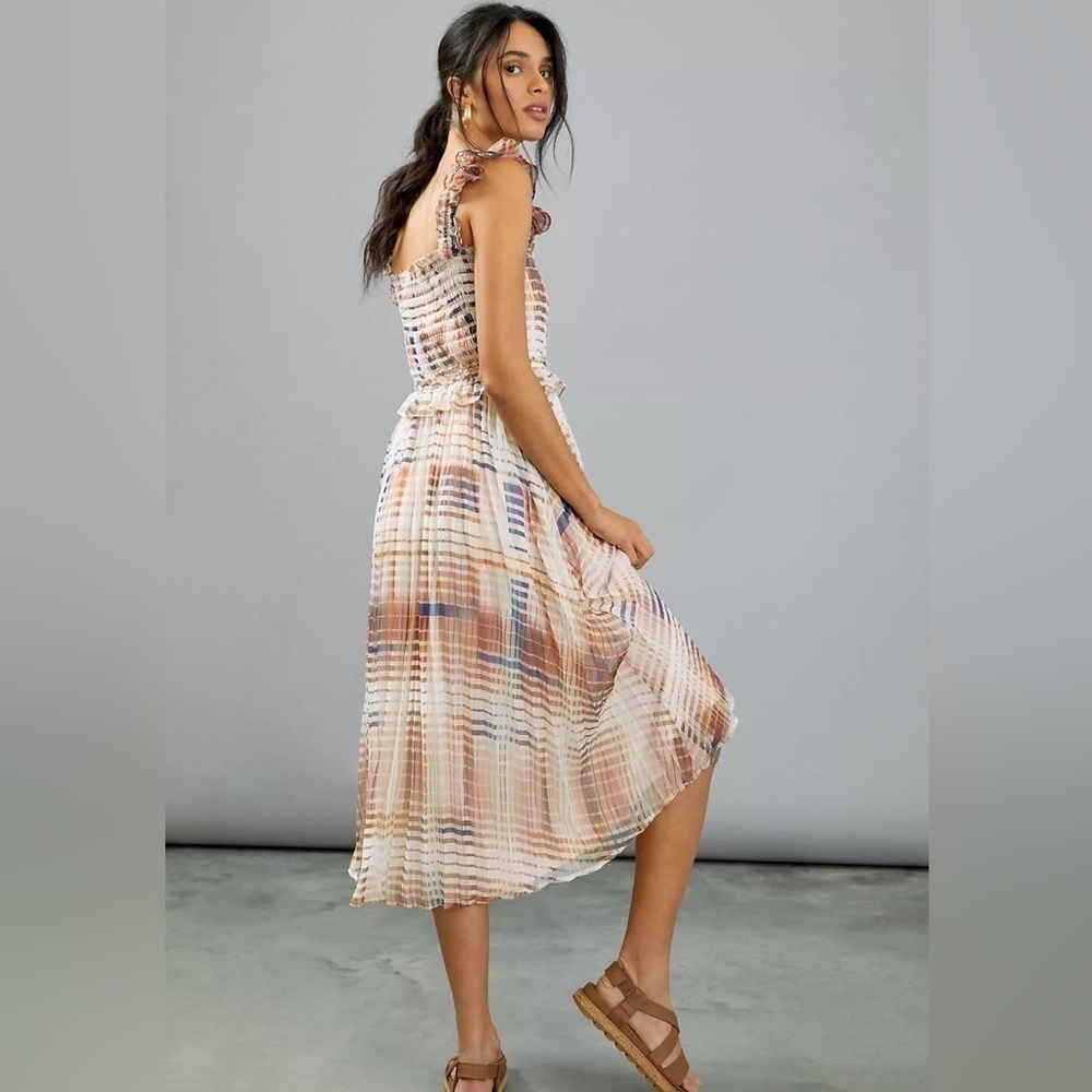 Greylin Solaris maxi dress size M